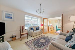 Lounge- click for photo gallery